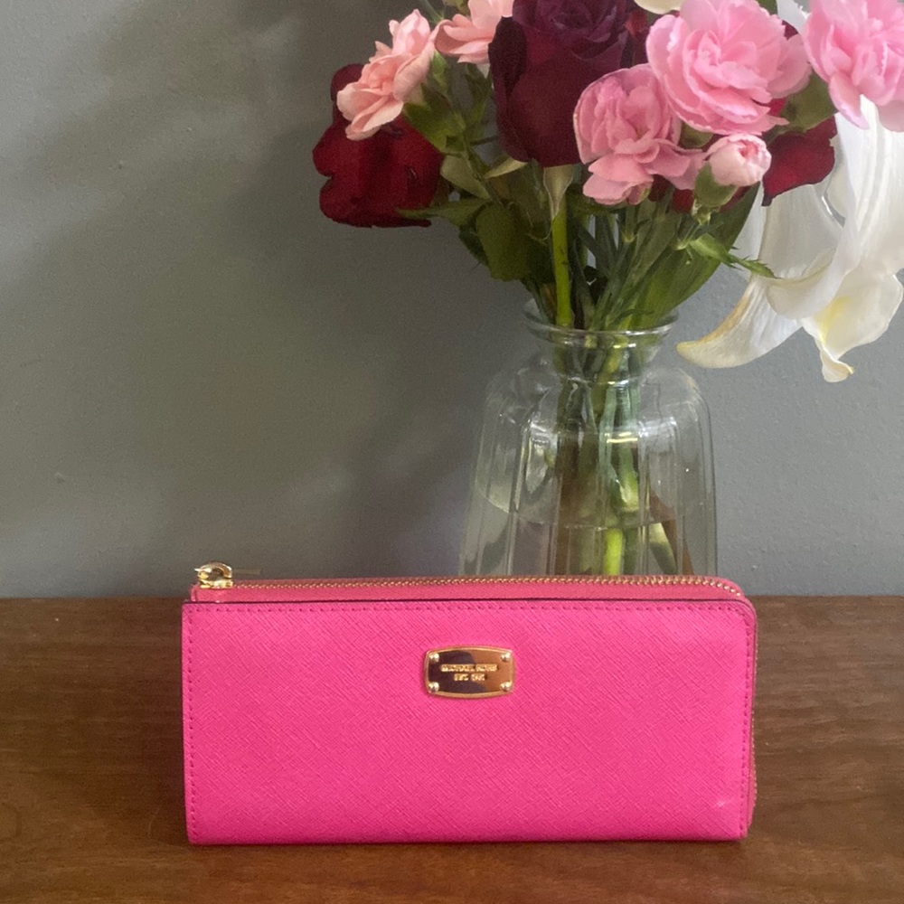 Michael Kors Wallet - Pink